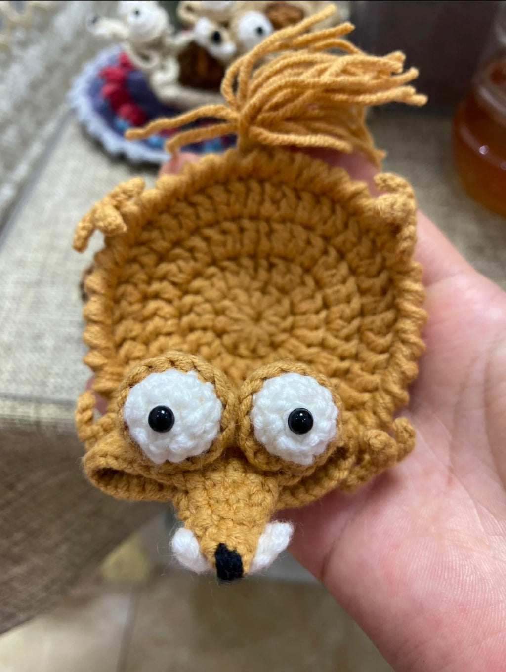 Handmade Crochet Squirrel Multifunctional Coaster – Cute Cup Mat & Unique Home Decor