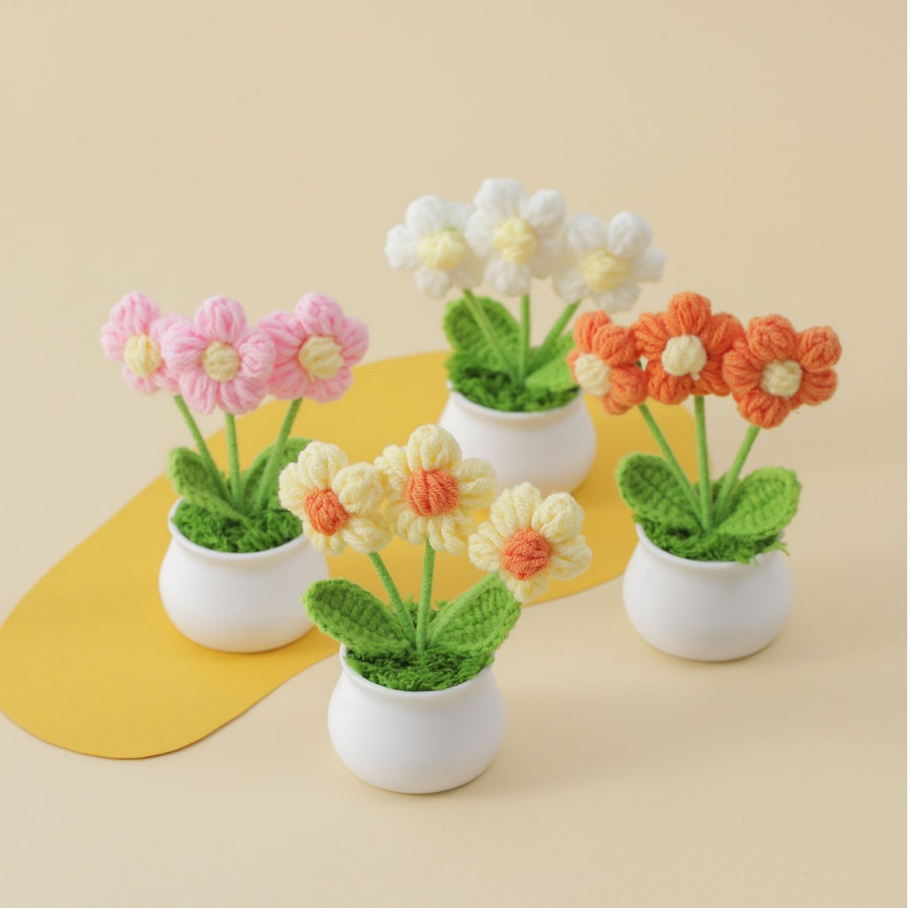 Crochet Tabletop Puff-Style Mini Yarn Planter