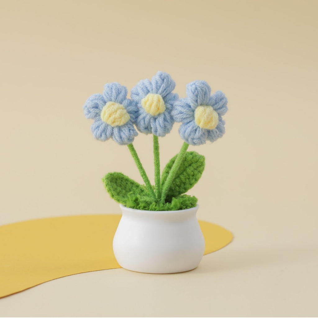 Crochet Tabletop Puff-Style Mini Yarn Planter